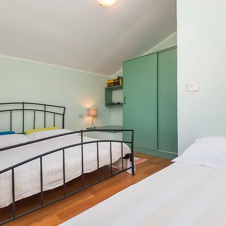 Apartament Eda Marine Apartament Hrvatini